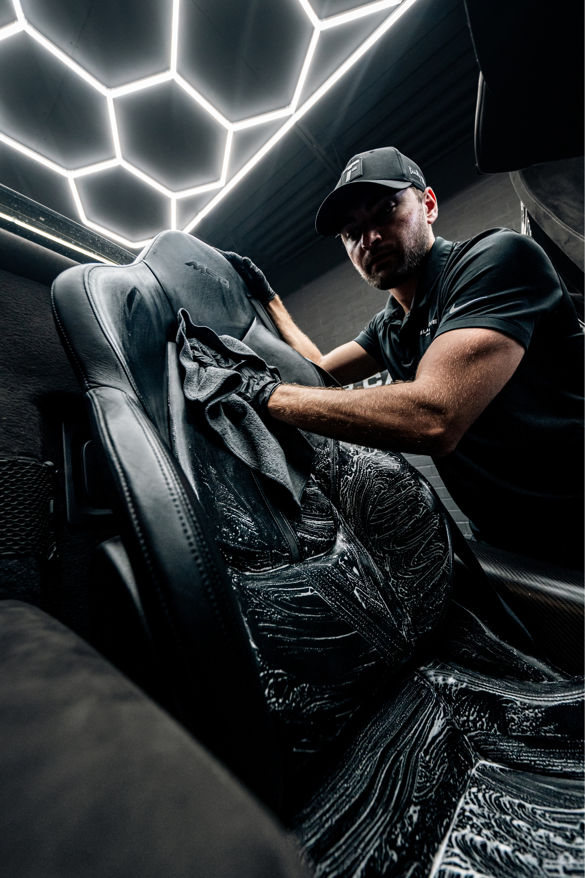 Blackline Car Care BLACKLINE® EVERYDAY MICROFIBER TOWELS — alternate view 2