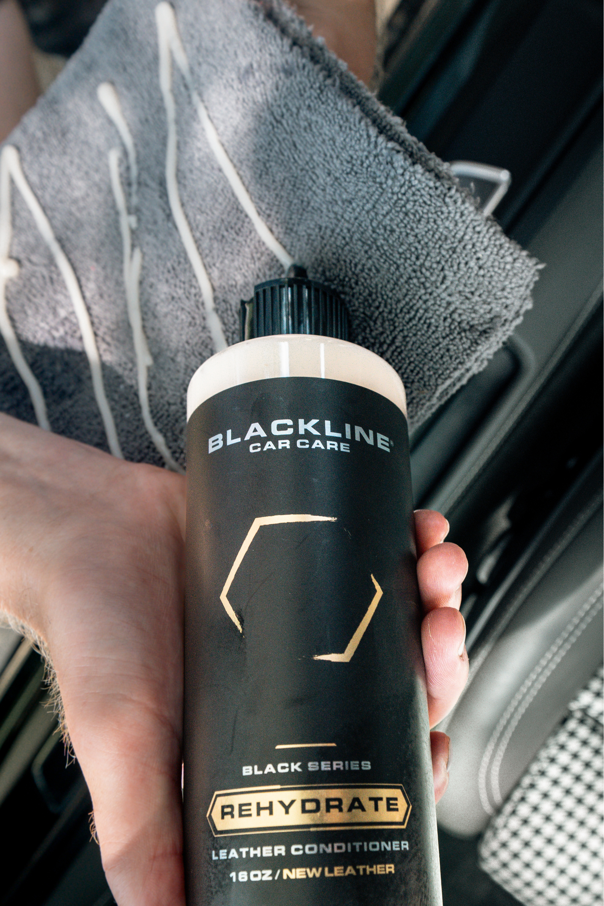 Blackline Car Care BLACKLINE® REHYDRATE LEATHER CONDITIONER — alternate view 2