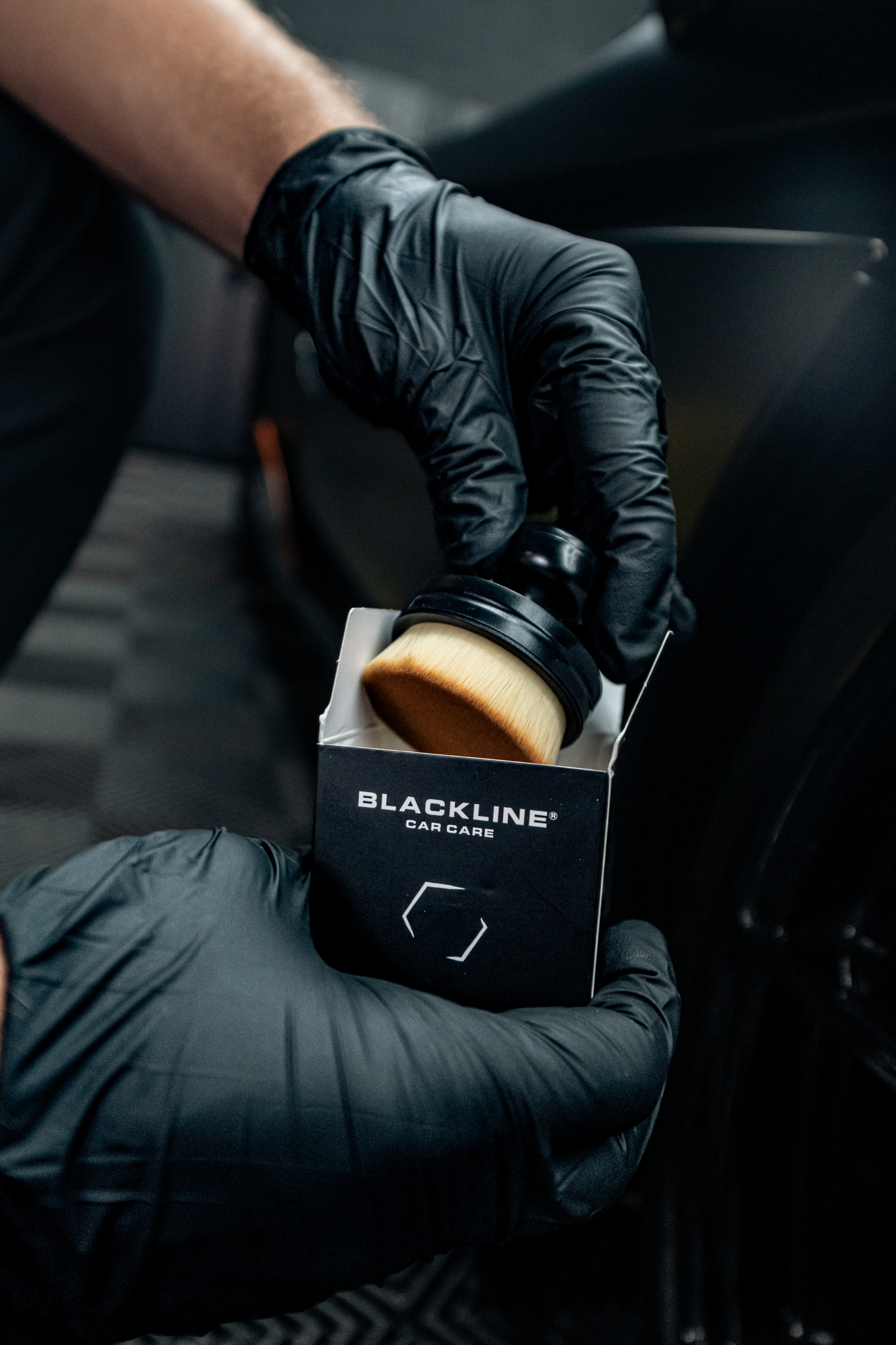 Blackline Car Care BLACKLINE® TIRE APPLICATOR BRUSH — alternate view 2