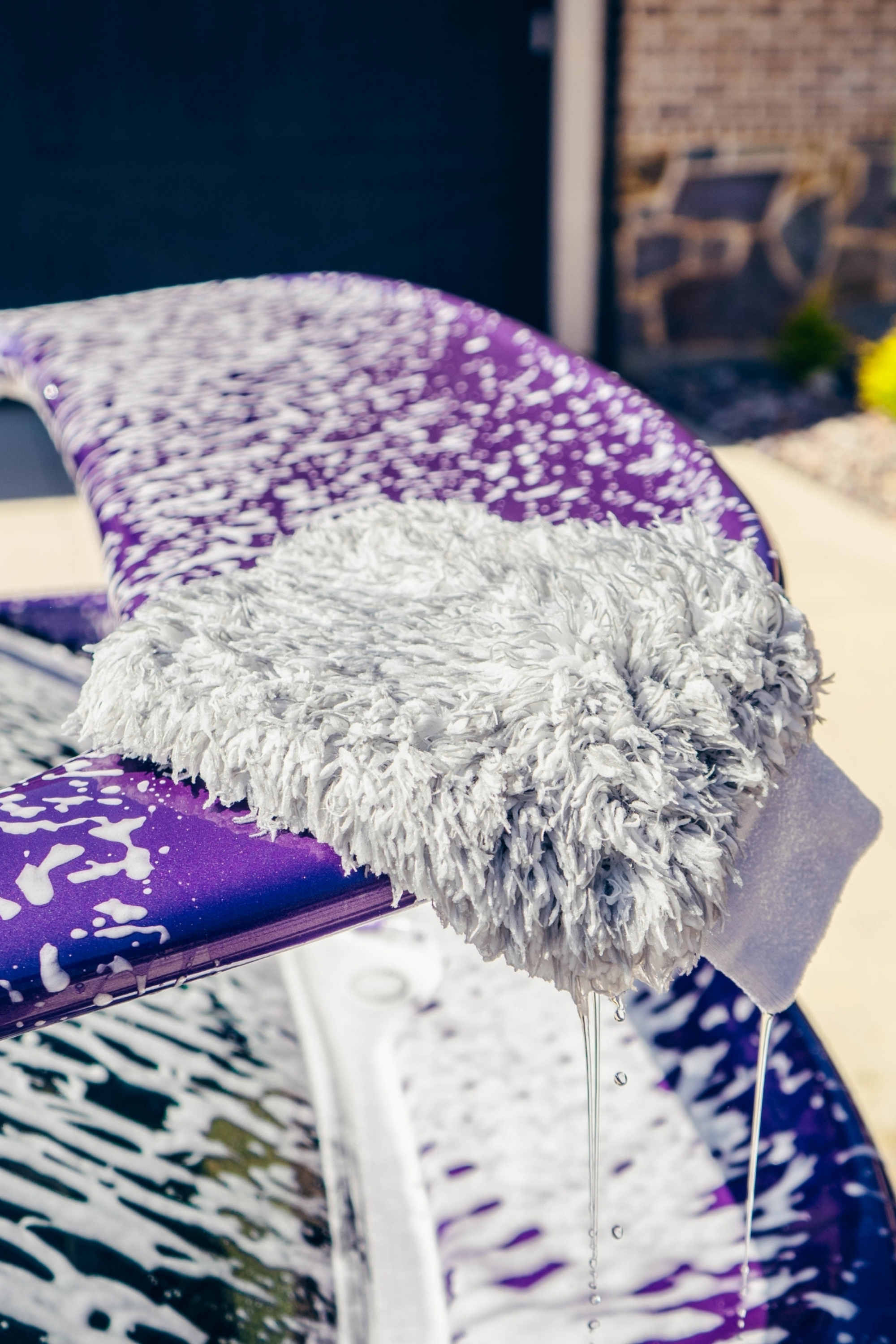 Blackline Car Care BLACKLINE® MICROFIBER WASH MITT — alternate view 2