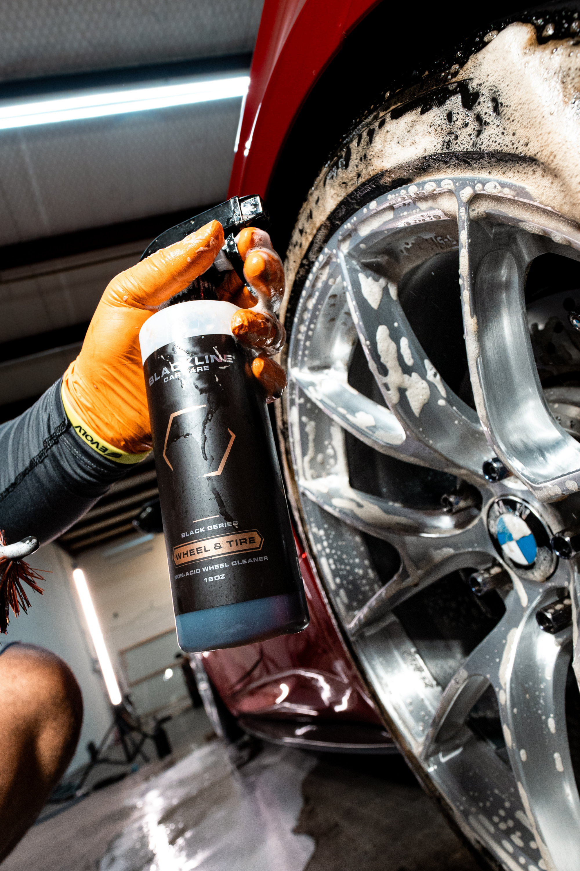 Blackline Car Care BLACKLINE® WHEEL N' TIRE CLEANER — alternate view 2